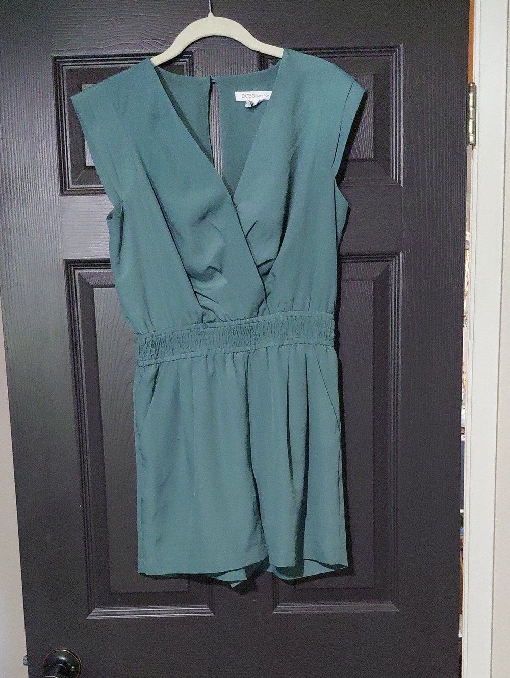 BCBGMaxAzria Teal Green Sleeveless Surplice Romper